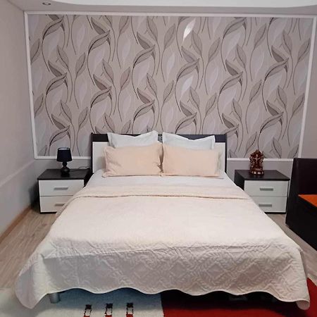 Casa Marco Apartment Galati  Bagian luar foto